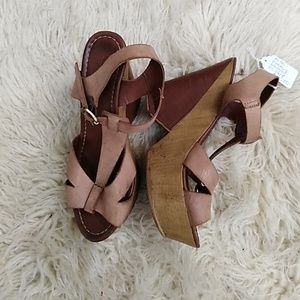 Awesome two tone plarform wedges